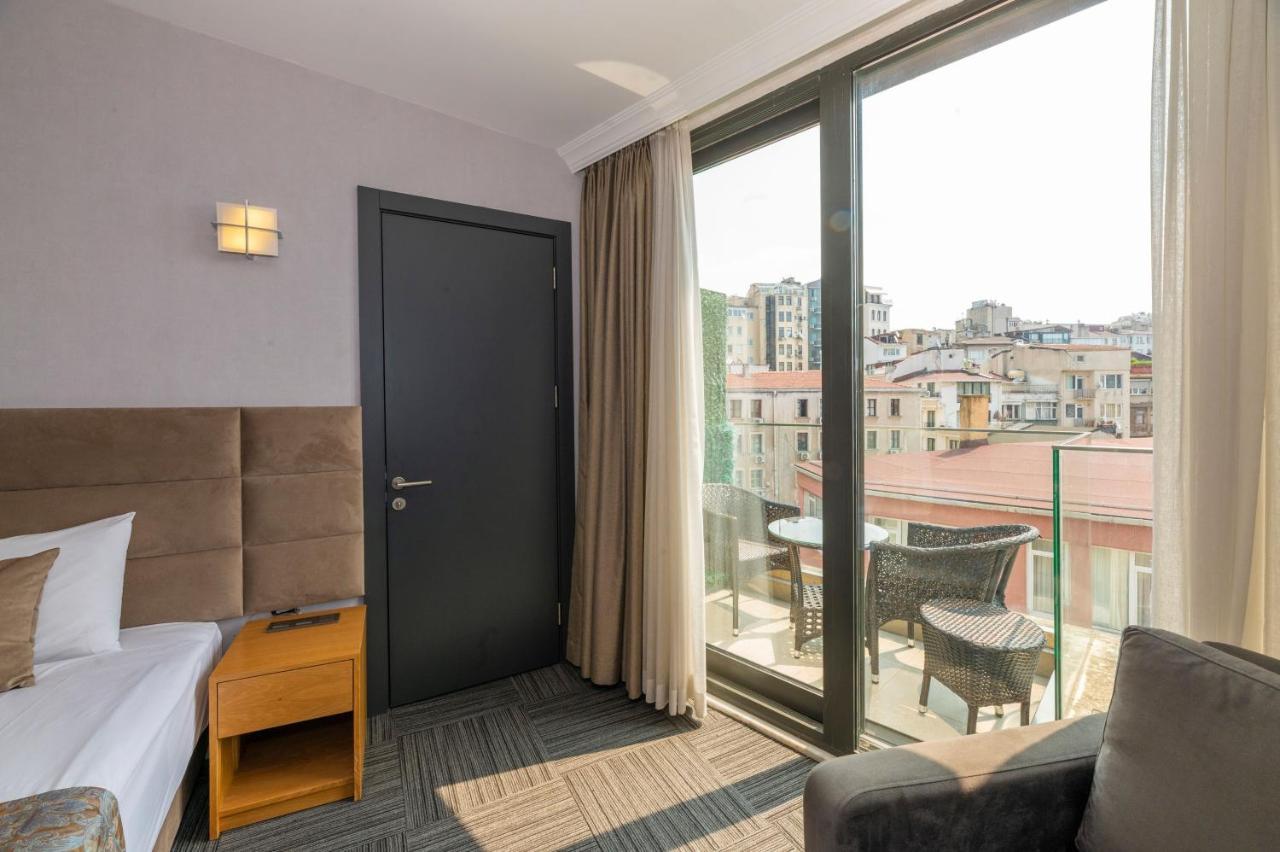 Taksim Hotel V Plus Istanbul Bagian luar foto