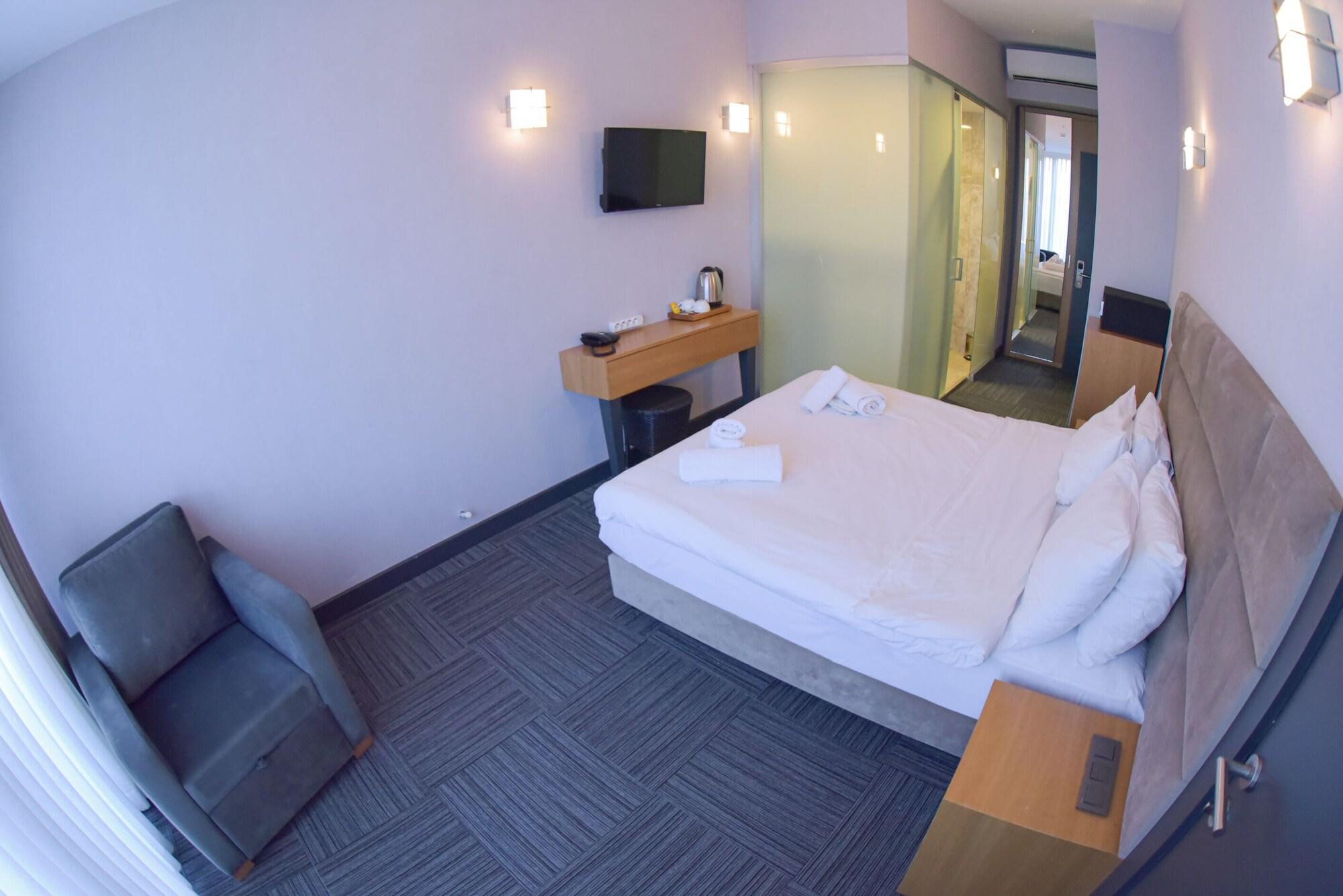 Taksim Hotel V Plus Istanbul Bagian luar foto
