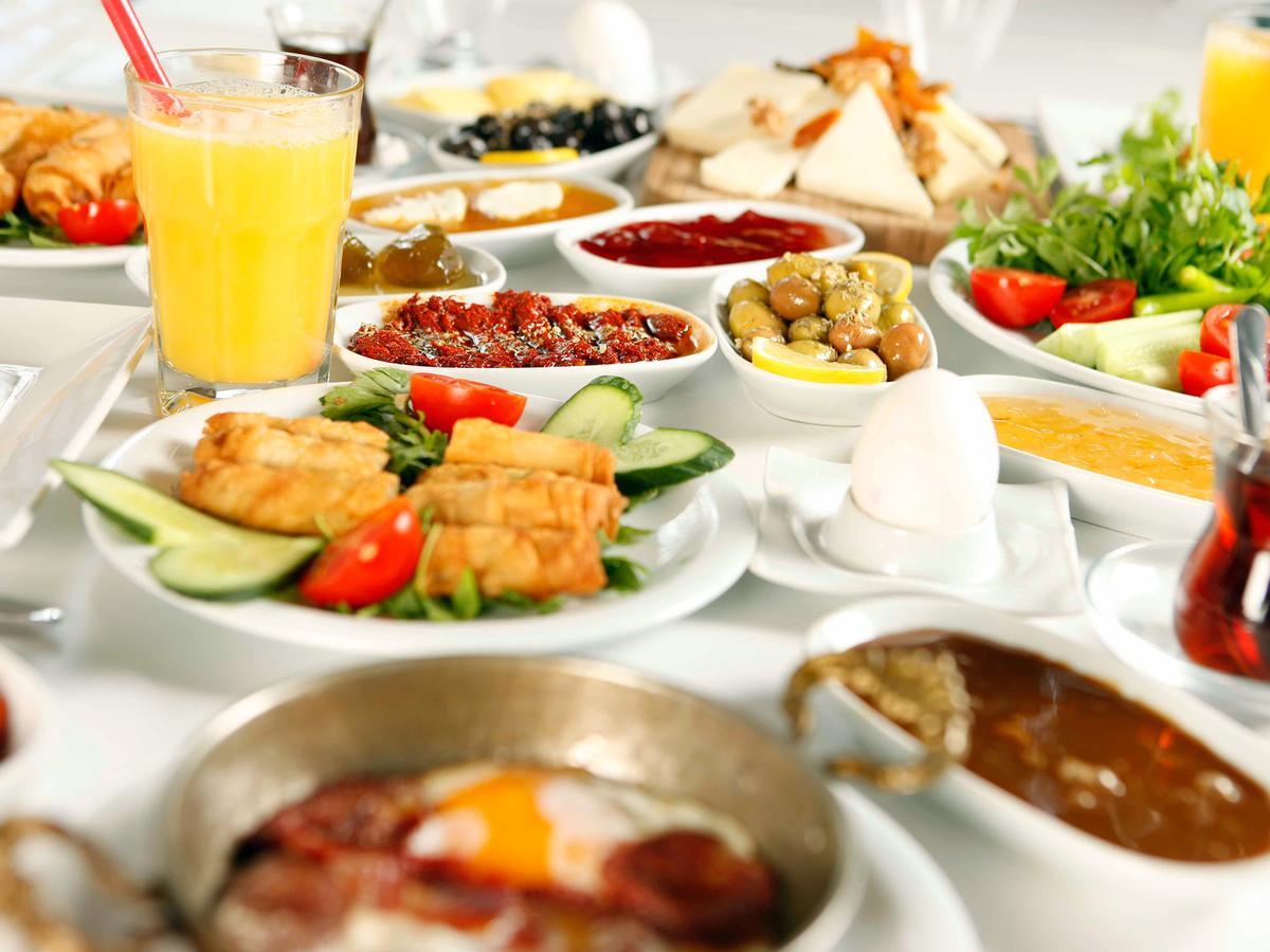 Taksim Hotel V Plus Istanbul Bagian luar foto
